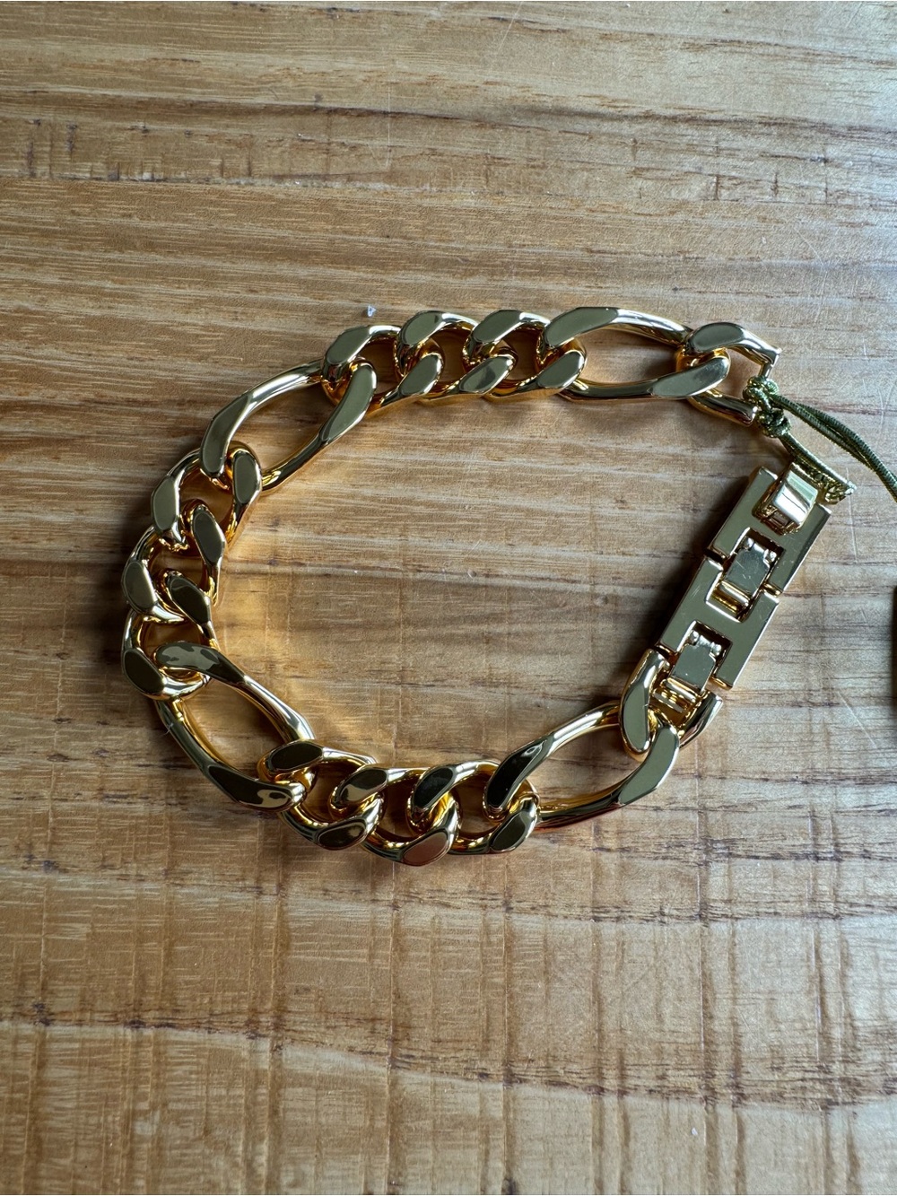 Avery Bracelet - Amber Sceats - Polished Gold Chain Link Bracelet for Women